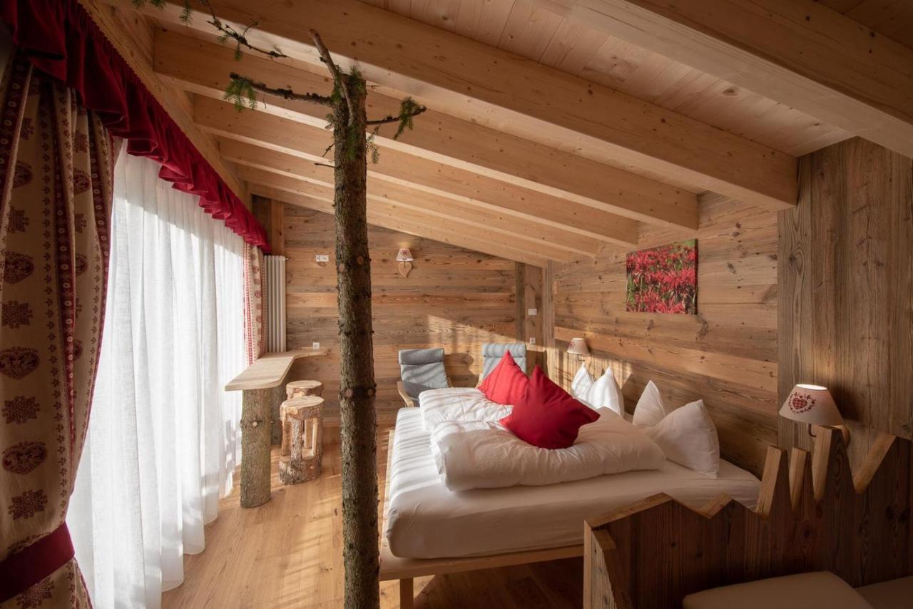 ויגו די פאסה Eco-Green Fiores Agriturismo מראה חיצוני תמונה